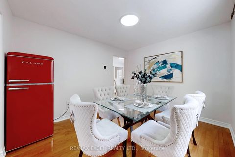 Photo 9 at 96 Ferncroft Drive, Keswick North, Georgina