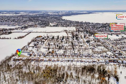 Photo 47 at 96 Ferncroft Drive, Keswick North, Georgina