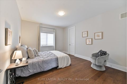 Photo 17 at 18 Rotondo Crescent, Kleinburg, Vaughan