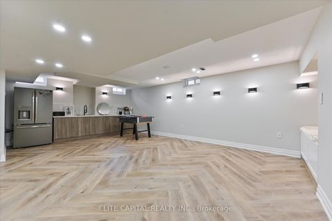 Photo 24 at 18 Rotondo Crescent, Kleinburg, Vaughan