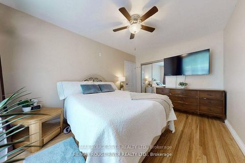 Photo 14 at 18 Darlingside Drive, West Hill, Toronto