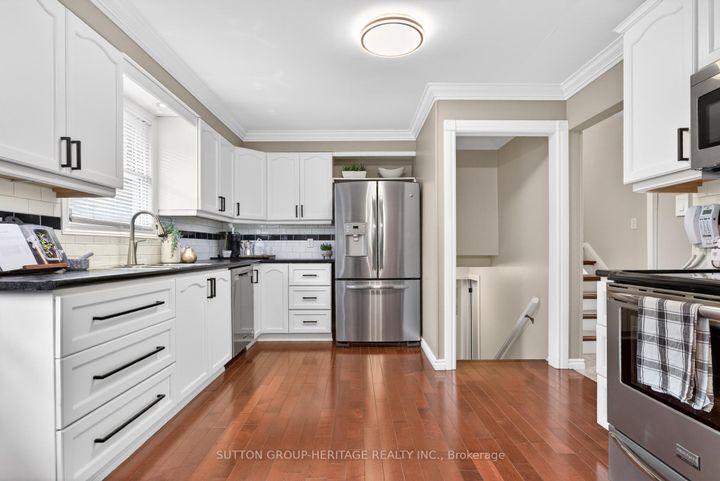 Photo 16 at 762 Clifton Drive, Centennial, Oshawa