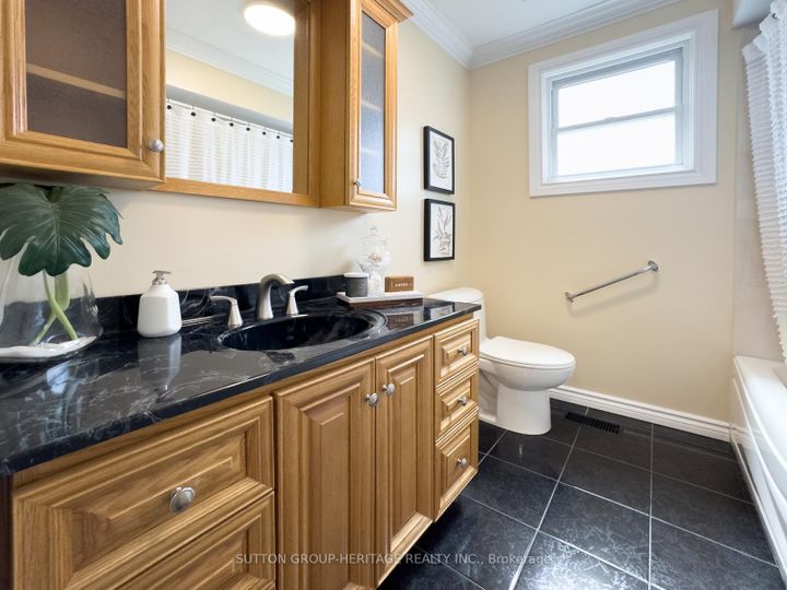 Photo 33 at 762 Clifton Drive, Centennial, Oshawa