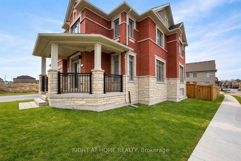 Photo 1 at 2 Sagewood Avenue, Rural Barrie Southeast, Barrie