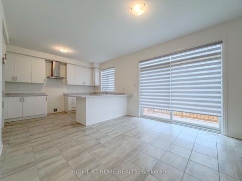 Photo 15 at 2 Sagewood Avenue, Rural Barrie Southeast, Barrie