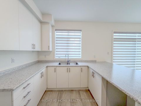 Photo 18 at 2 Sagewood Avenue, Rural Barrie Southeast, Barrie