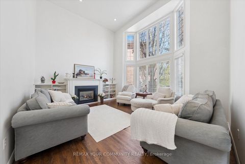 Photo 3 at 4 Marinucci Court, Mill Pond, Richmond Hill