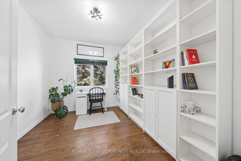 Photo 4 at 4 Marinucci Court, Mill Pond, Richmond Hill