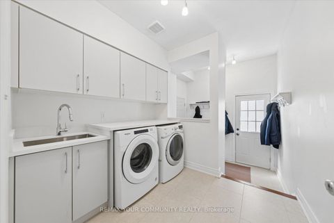 Photo 14 at 4 Marinucci Court, Mill Pond, Richmond Hill