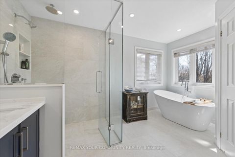 Photo 17 at 4 Marinucci Court, Mill Pond, Richmond Hill