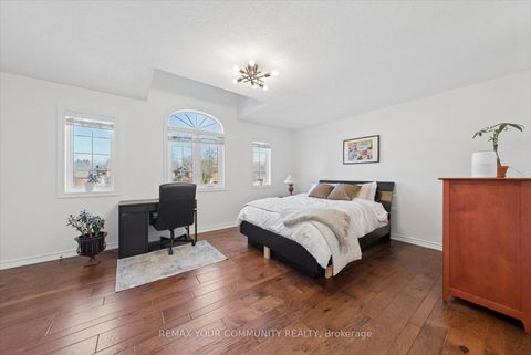 Photo 18 at 4 Marinucci Court, Mill Pond, Richmond Hill