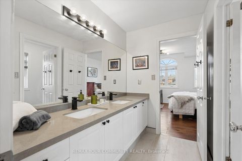 Photo 19 at 4 Marinucci Court, Mill Pond, Richmond Hill