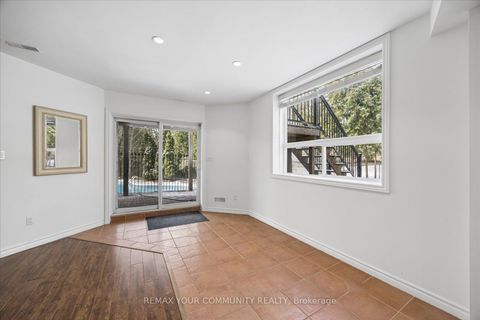 Photo 26 at 4 Marinucci Court, Mill Pond, Richmond Hill