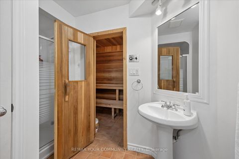 Photo 29 at 4 Marinucci Court, Mill Pond, Richmond Hill