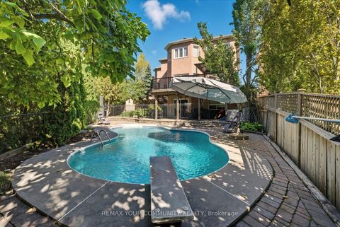 Photo 32 at 4 Marinucci Court, Mill Pond, Richmond Hill