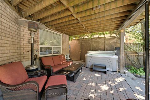 Photo 39 at 4 Marinucci Court, Mill Pond, Richmond Hill