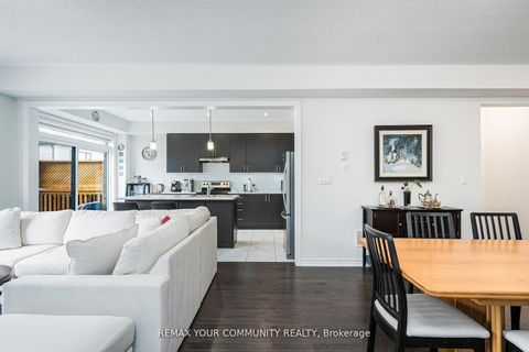 Photo 14 at 153 Terry Fox Drive, Rural Barrie Southeast, Barrie