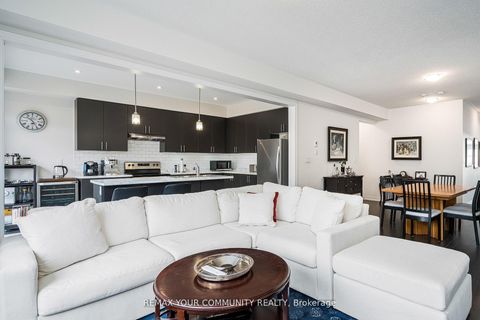 Photo 17 at 153 Terry Fox Drive, Rural Barrie Southeast, Barrie