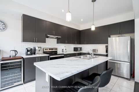 Photo 20 at 153 Terry Fox Drive, Rural Barrie Southeast, Barrie