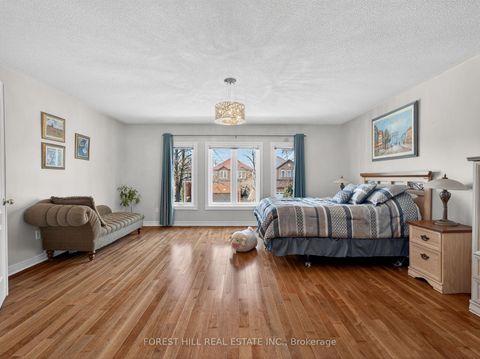 Photo 17 at 43 Rockwood Crescent, Beverley Glen, Vaughan