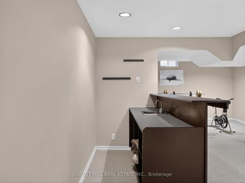 Photo 29 at 43 Rockwood Crescent, Beverley Glen, Vaughan