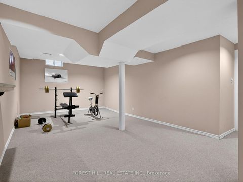 Photo 31 at 43 Rockwood Crescent, Beverley Glen, Vaughan