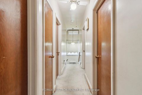 Photo 24 at 139 Yorkview Drive, Willowdale West, Toronto