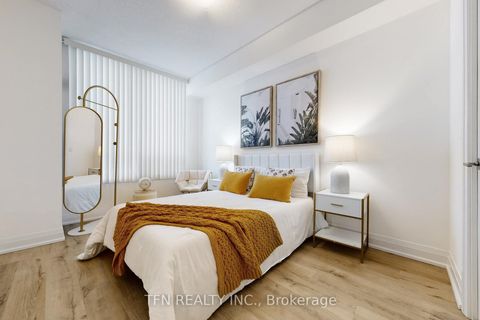 Photo 11 at 307 - 75 North Park Road S, Beverley Glen, Vaughan