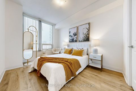 Photo 12 at 307 - 75 North Park Road S, Beverley Glen, Vaughan