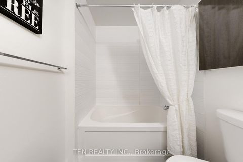 Photo 17 at 307 - 75 North Park Road S, Beverley Glen, Vaughan