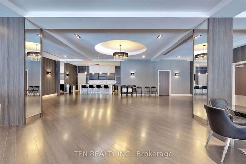 Photo 25 at 307 - 75 North Park Road S, Beverley Glen, Vaughan