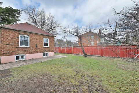 Photo 17 at 2095 Keele Street, Greenbrook, Toronto