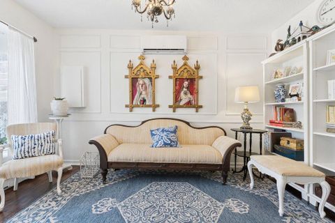 Photo 2 at 186 Cedric Avenue, Oakwood Village, Toronto