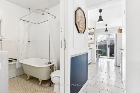 Photo 11 at 186 Cedric Avenue, Oakwood Village, Toronto