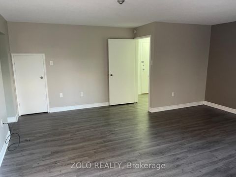 Photo 1 at 74 - 130 Ling Road, West Hill, Toronto