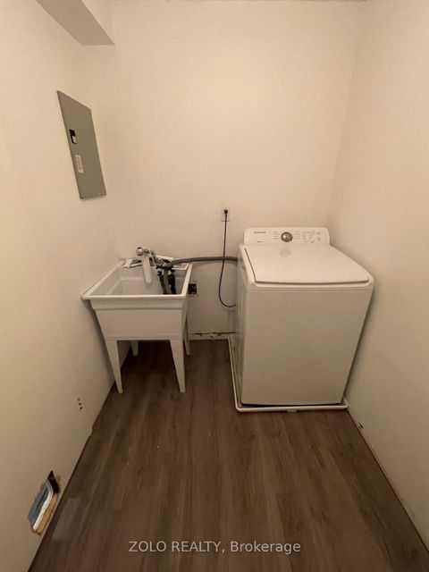 Photo 6 at 74 - 130 Ling Road, West Hill, Toronto