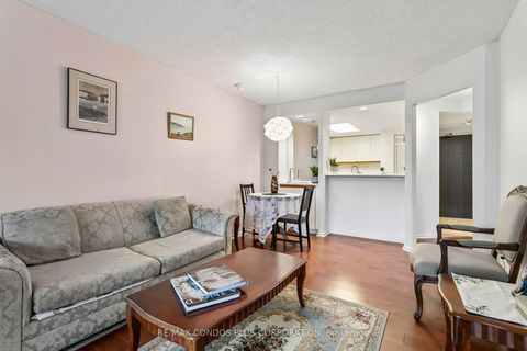 Photo 8 at 204 - 15 Maitland Place, South St. James Town, Toronto