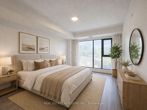 Photo 5 at 522 - 185 Dunlop Street E, Lakeshore, Barrie