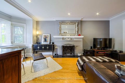 Photo 4 at 413 Roselawn Avenue, Lawrence Park South, Toronto