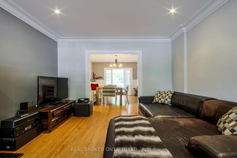 Photo 9 at 413 Roselawn Avenue, Lawrence Park South, Toronto