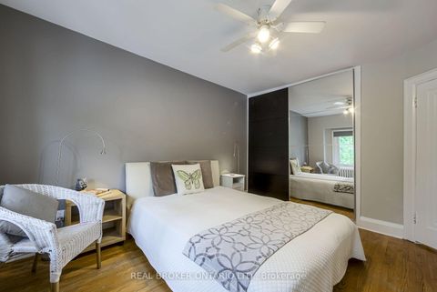 Photo 24 at 413 Roselawn Avenue, Lawrence Park South, Toronto