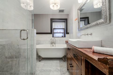 Photo 27 at 413 Roselawn Avenue, Lawrence Park South, Toronto