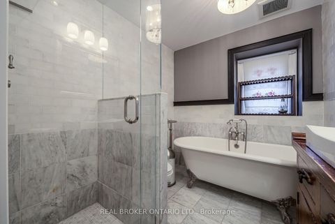 Photo 28 at 413 Roselawn Avenue, Lawrence Park South, Toronto