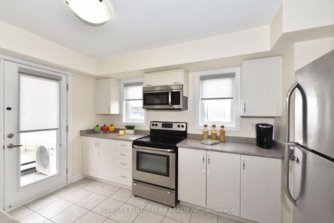 Photo 7 at 89 - 100 Parrotta Drive, Pelmo Park W5, Toronto