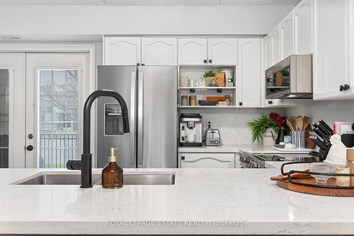 Photo 16 at 101 - 2035 Appleby Line, Uptown, Burlington