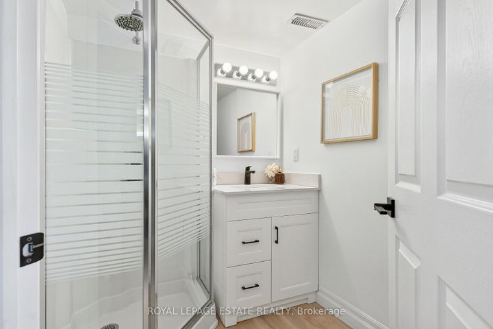 Photo 19 at 101 - 2035 Appleby Line, Uptown, Burlington