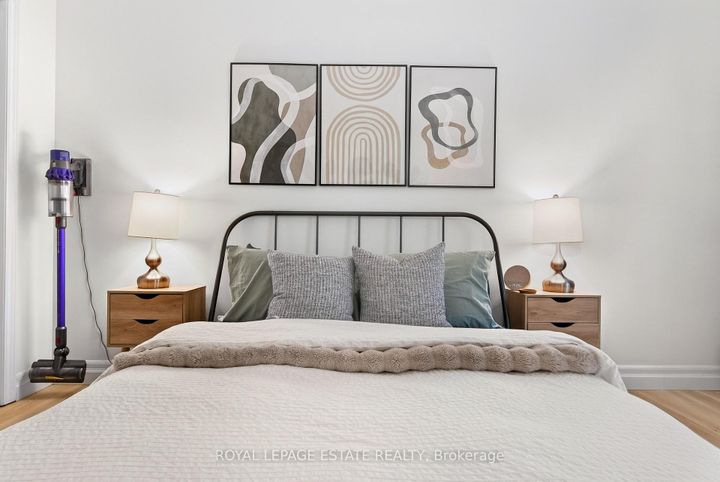 Photo 22 at 101 - 2035 Appleby Line, Uptown, Burlington