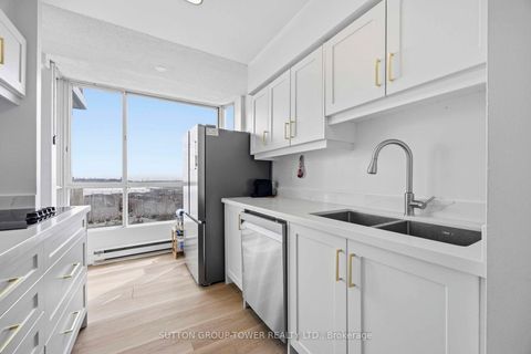 Photo 11 at 1901 - 3077 Weston Road, Pelmo Park W5, Toronto