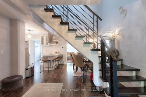 Photo 6 at 136 Hollywood Avenue, Willowdale East, Toronto