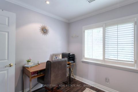 Photo 18 at 136 Hollywood Avenue, Willowdale East, Toronto
